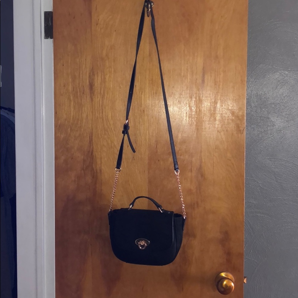 Lauren Conrad Black Crossbody purse